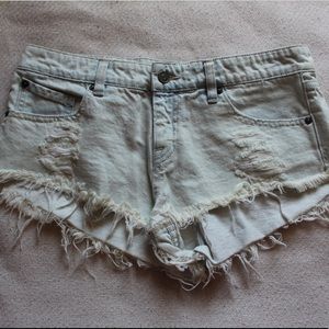 Volcom shorts